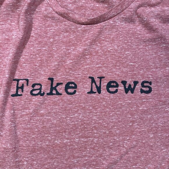 Fake News Graphic Tee (Size L) Heathered Pink T-Shirt • EUC - Picture 2 of 3